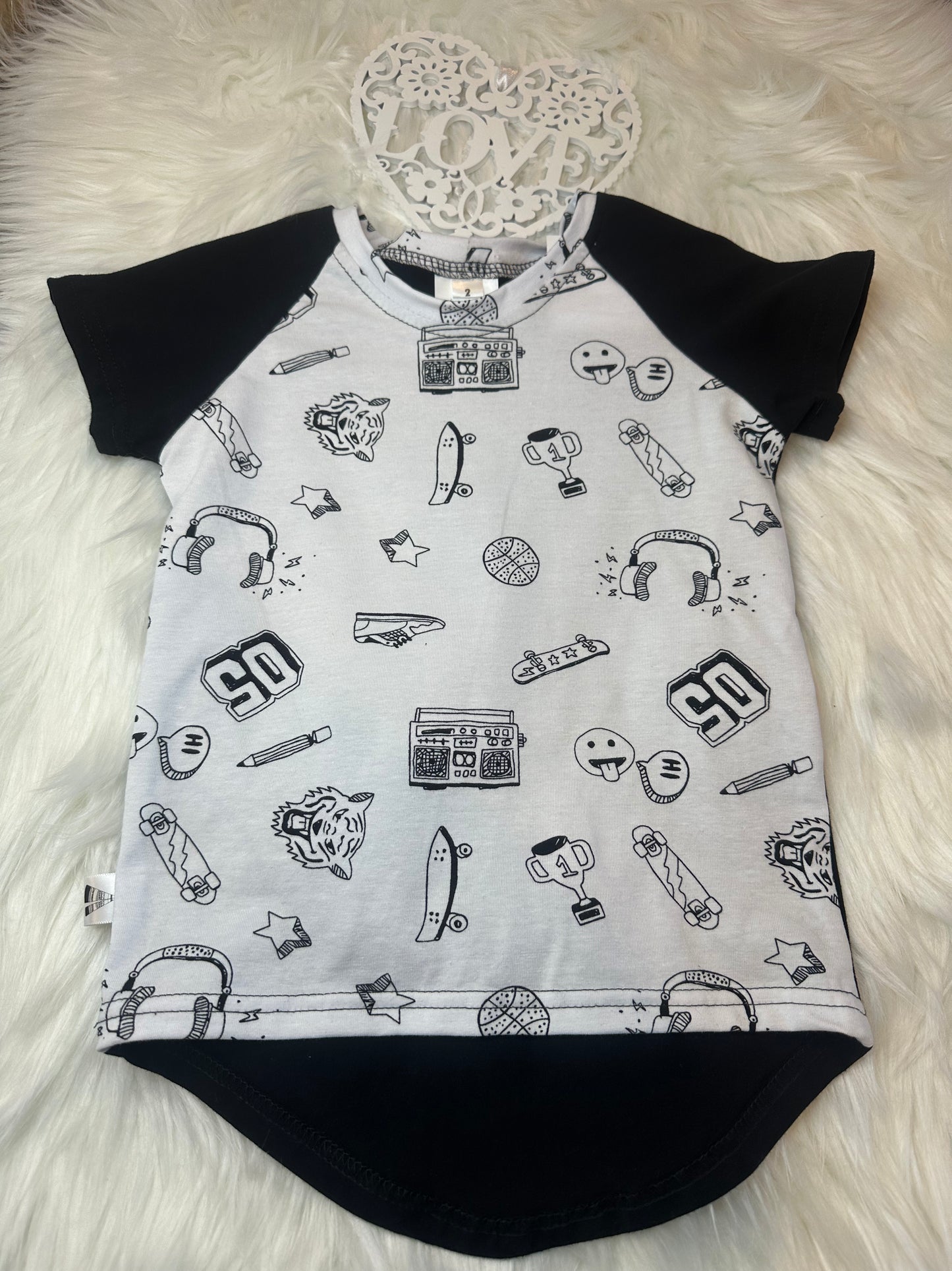 Skater Tee
